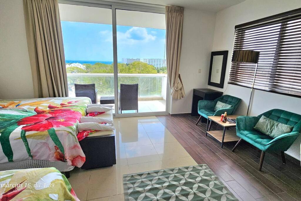 Stylish Apartment *