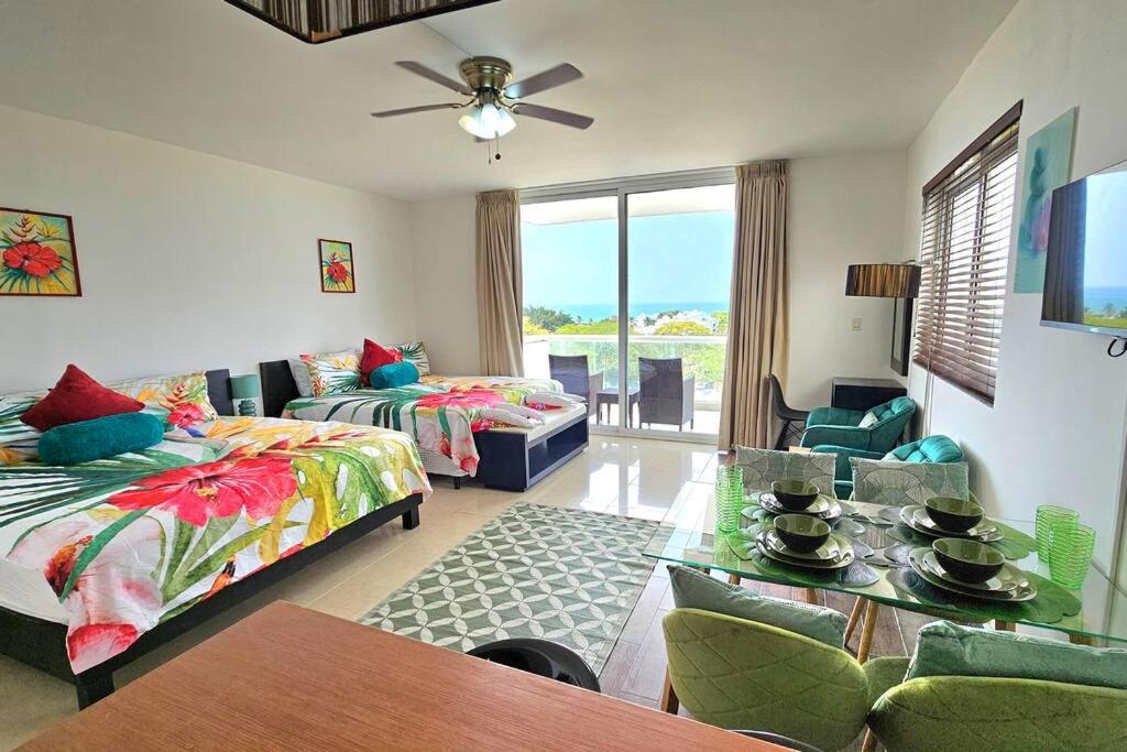 Stylish Apartment *